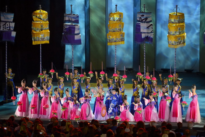 Splendid Circus at Beiteddine Festival